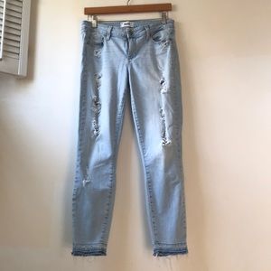 Paige Verdugo distressed jean size 28